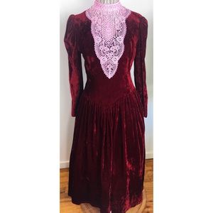 Vintage Jessica McClintock Victorian Revival Dress